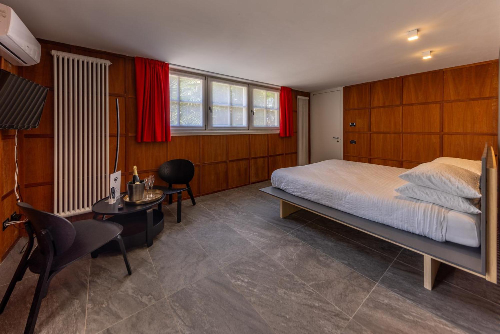 La Barchessa Loft & Rooms - Free Parking Тренто Экстерьер фото