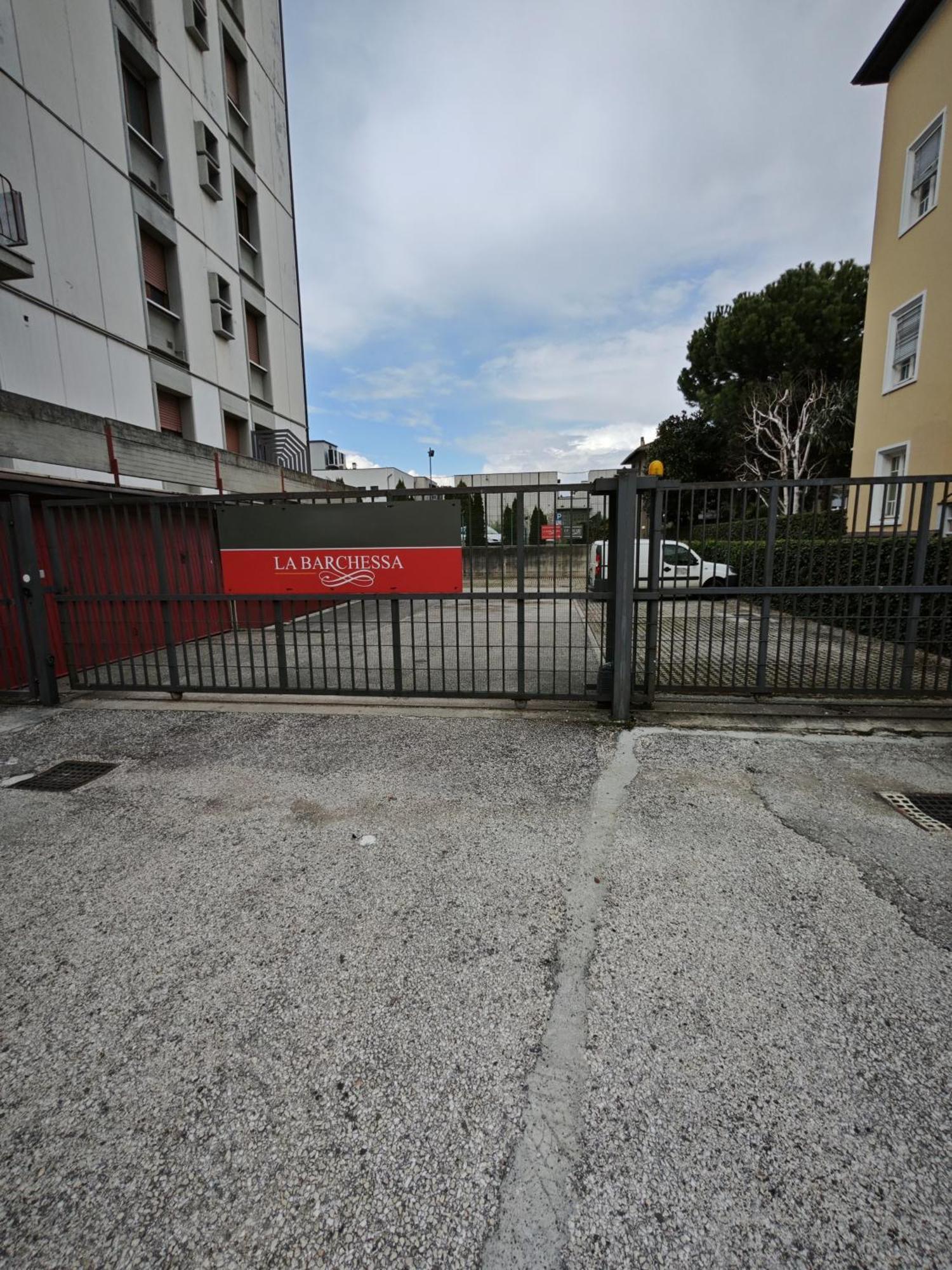 La Barchessa Loft & Rooms - Free Parking Тренто Экстерьер фото